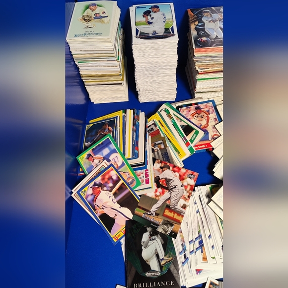 Topps Chrome base #200 huge baseball card lot mini Coin, possible hof or… - Picture 14 of 16